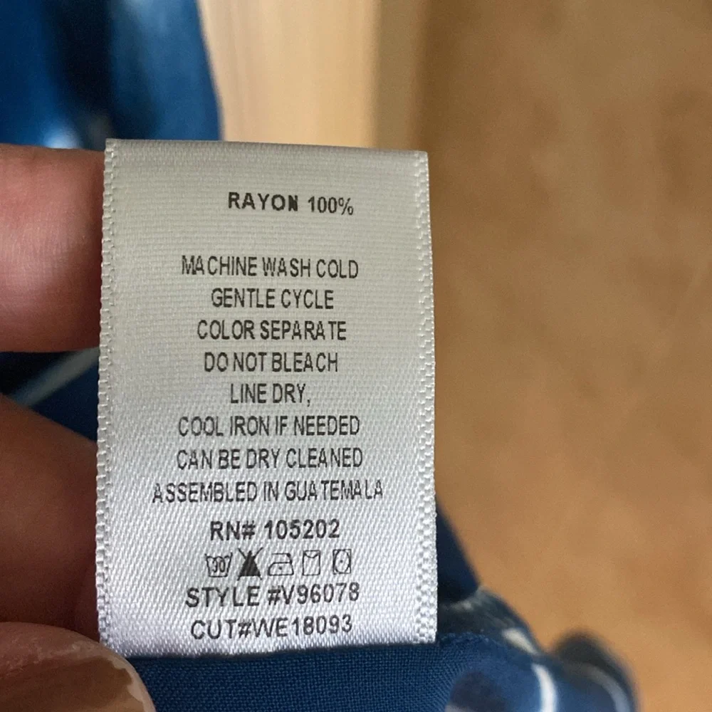 Chalet et Cecil, size S, blue tye dye - Picture 6 of 6